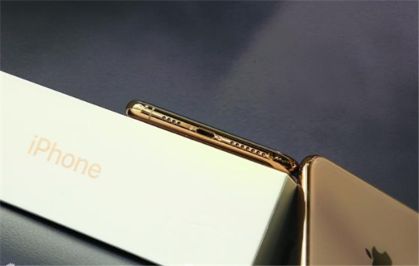 小编分享手机iPhonexs中没声音处理方法。