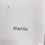 分享疑似新 iPad Air 说明书曝光：全面屏设计 + 电源键集成 Touch ID。